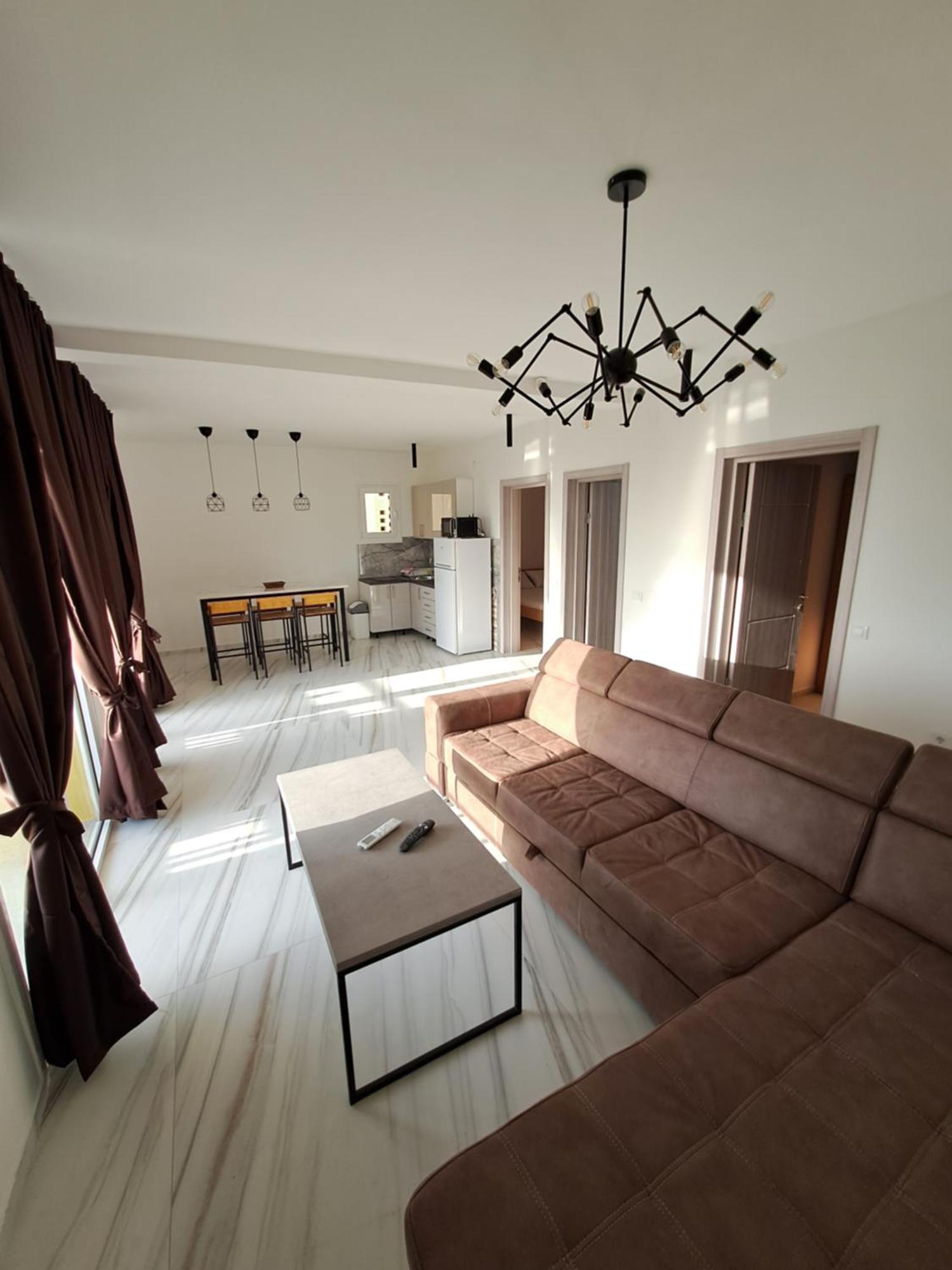 אוטייהא Apartments Miles מראה חיצוני תמונה