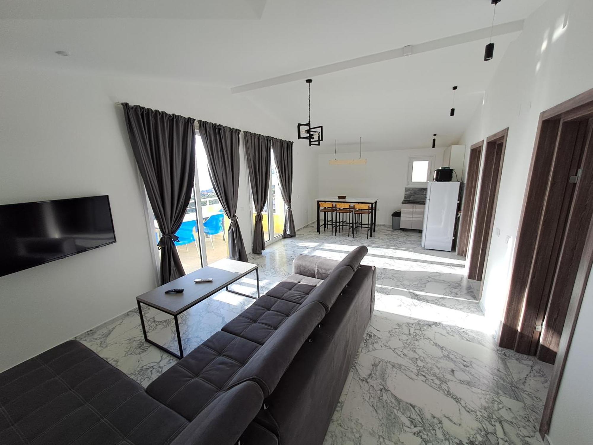 אוטייהא Apartments Miles מראה חיצוני תמונה