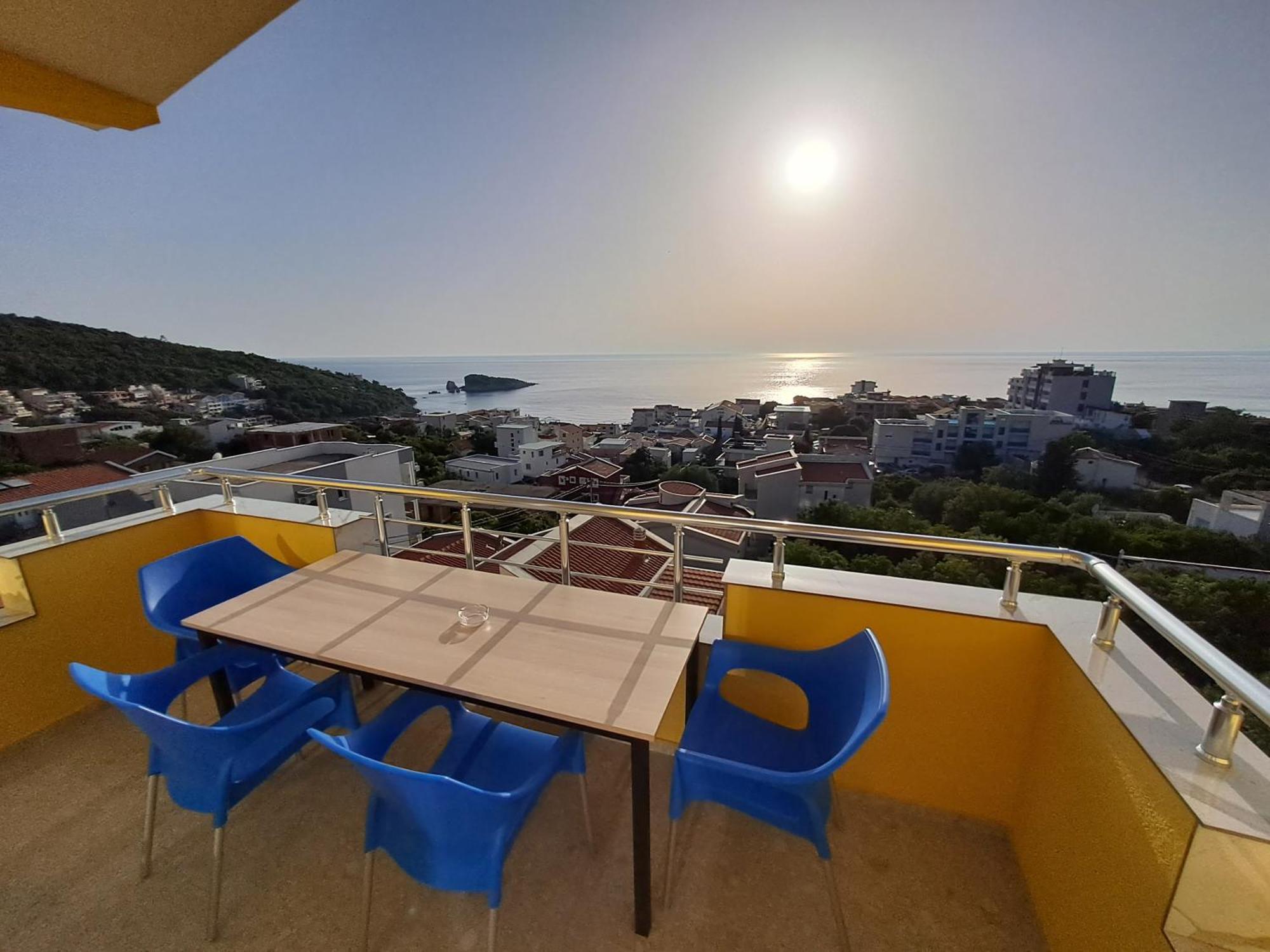 אוטייהא Apartments Miles מראה חיצוני תמונה