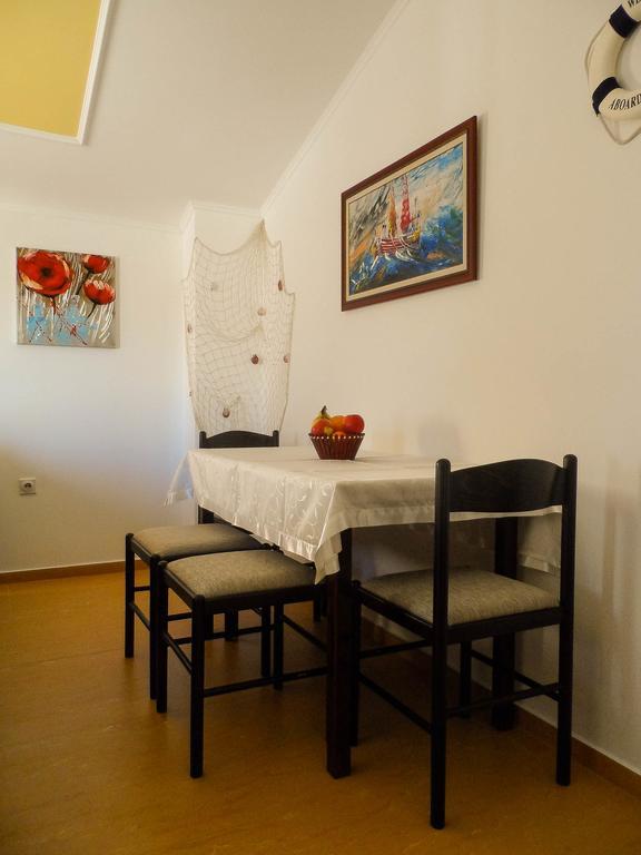 אוטייהא Apartments Miles מראה חיצוני תמונה